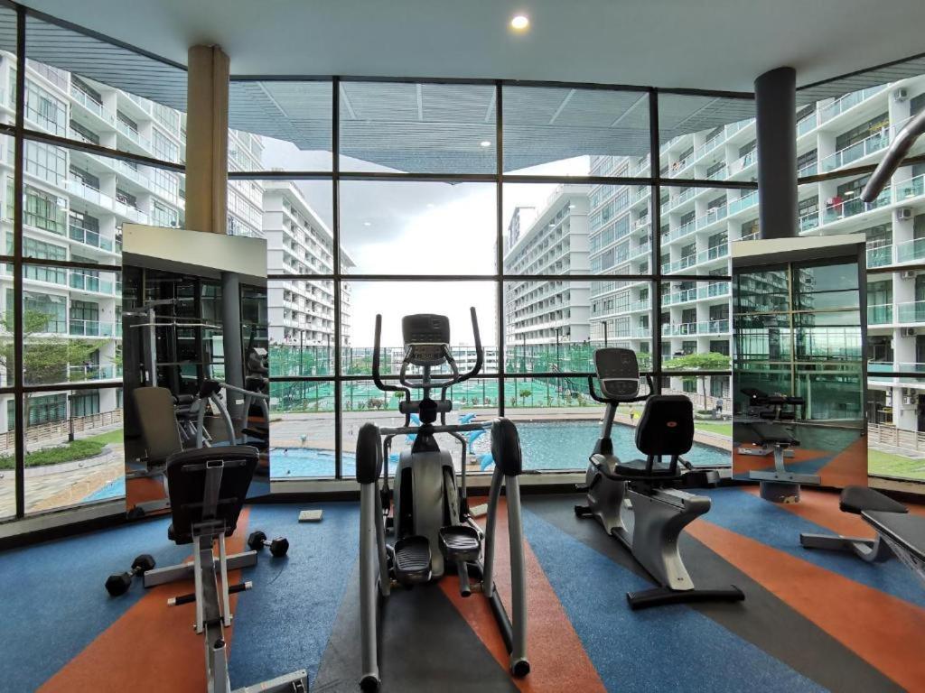 Mount Austin #palazio B1 Pool View 1-2pax #mspro * Johor Bahru